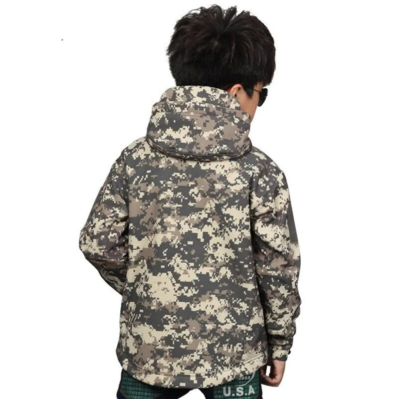 Autumn Winter Childrens Climbing Thick Warm Soft Shell Coat Boy Girl Outdoor Camp Riding Hiking Windproof Waterproof Camo Jacket