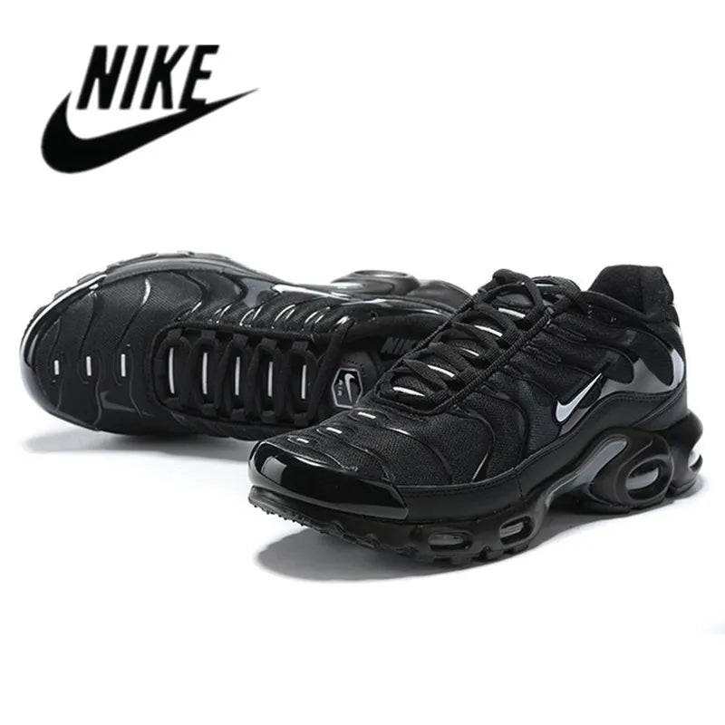 Original New 2021 Nike Air Max Plus TN SE Black White Men AirMax Outdoor Sports Jogging Running Shoes Size 40-46