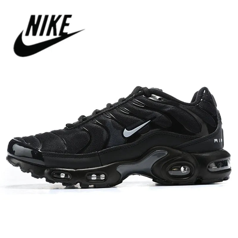 Original New 2021 Nike Air Max Plus TN SE Black White Men AirMax Outdoor Sports Jogging Running Shoes Size 40-46
