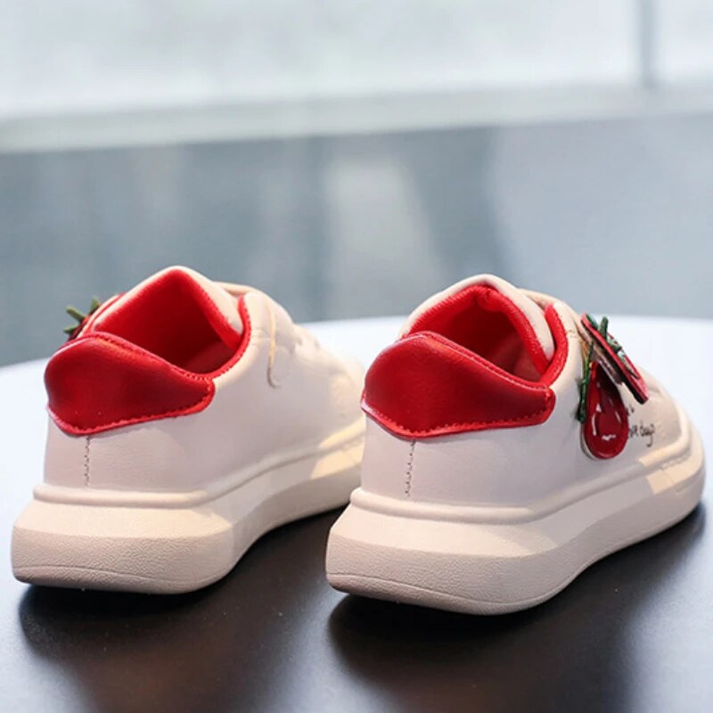 Baby Shoes Children's White Shoes for Girls Sports Sneakers Soft Bottom Kids Trainers School Running Shoes with Cute Strawberry