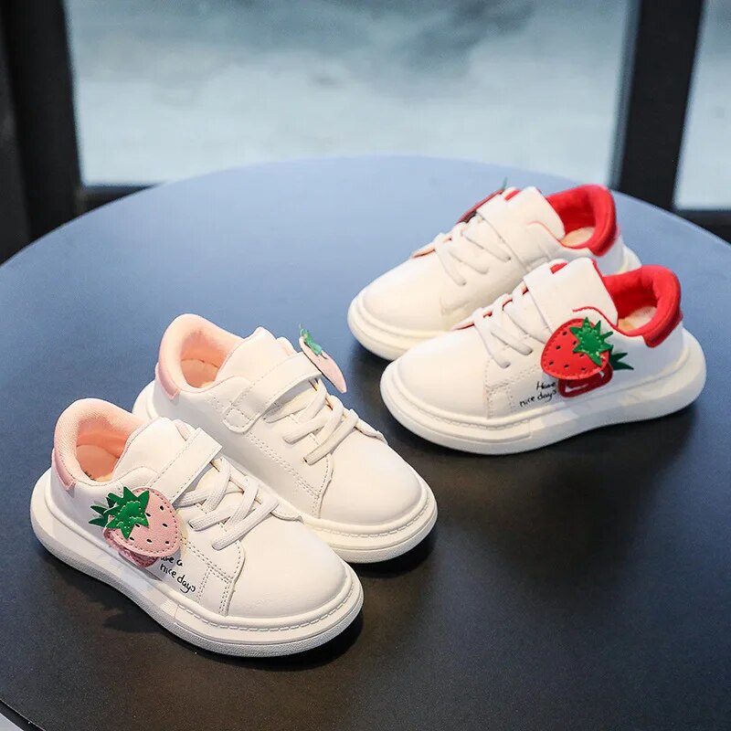 Baby Shoes Children's White Shoes for Girls Sports Sneakers Soft Bottom Kids Trainers School Running Shoes with Cute Strawberry